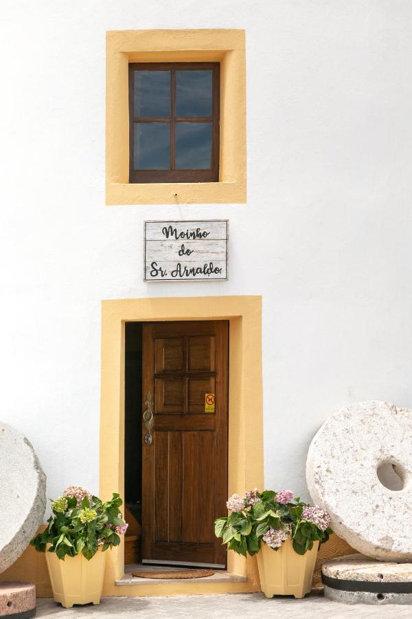 Villa Moinho Do Sr. Arnaldo à Atouguia Da Baleia Extérieur photo